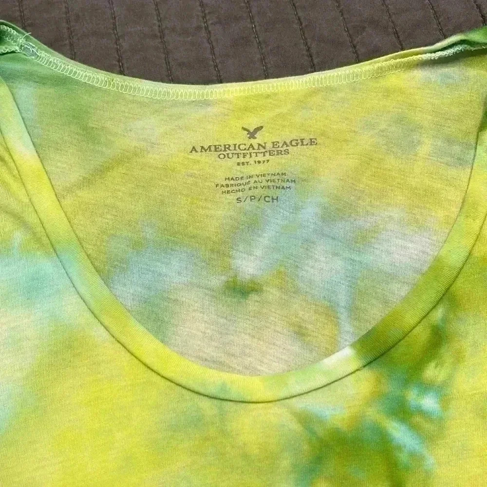Tie Dyed Up-cycled American Eagle Top Size Small - Picture 4 of 6